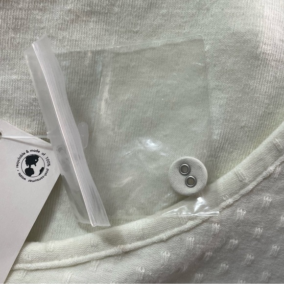 Free People NWT Moonglow Brunch Date Henley Cream Ivory Blouse Crop Top Size S - Picture 10 of 12